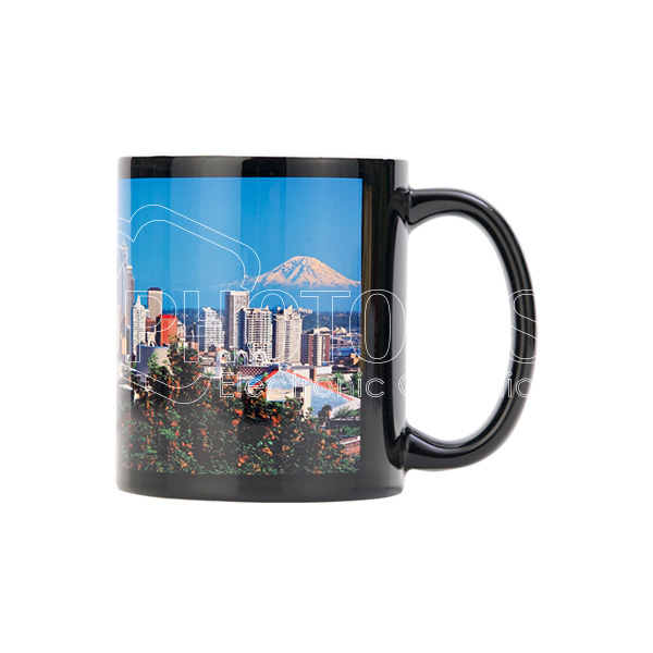 Black-cup-white-paper-600-4.webp