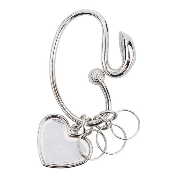 Curved-Golf-Club-Key-Ring-with-Heart-Pendant-1.jpg