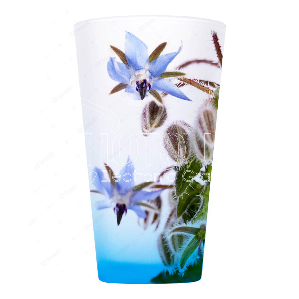 Gradient-glass600-1-0.webp