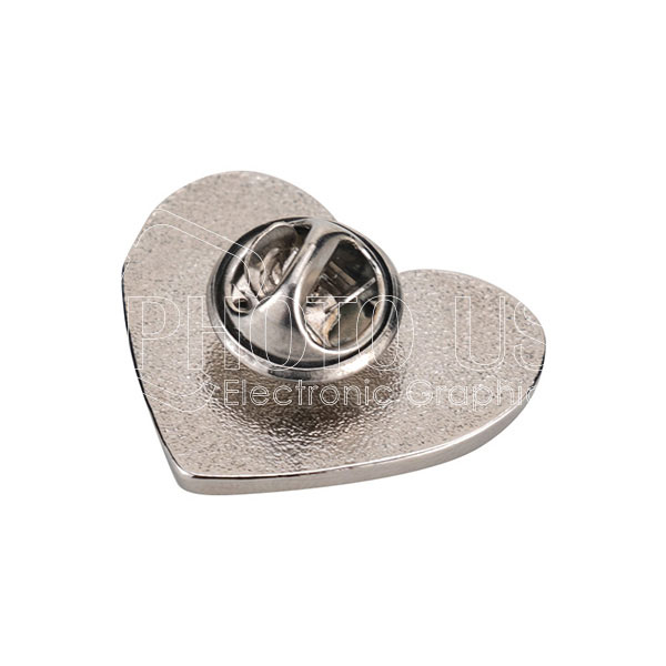 Heart-shaped-Brooch600x600-3-1.jpg