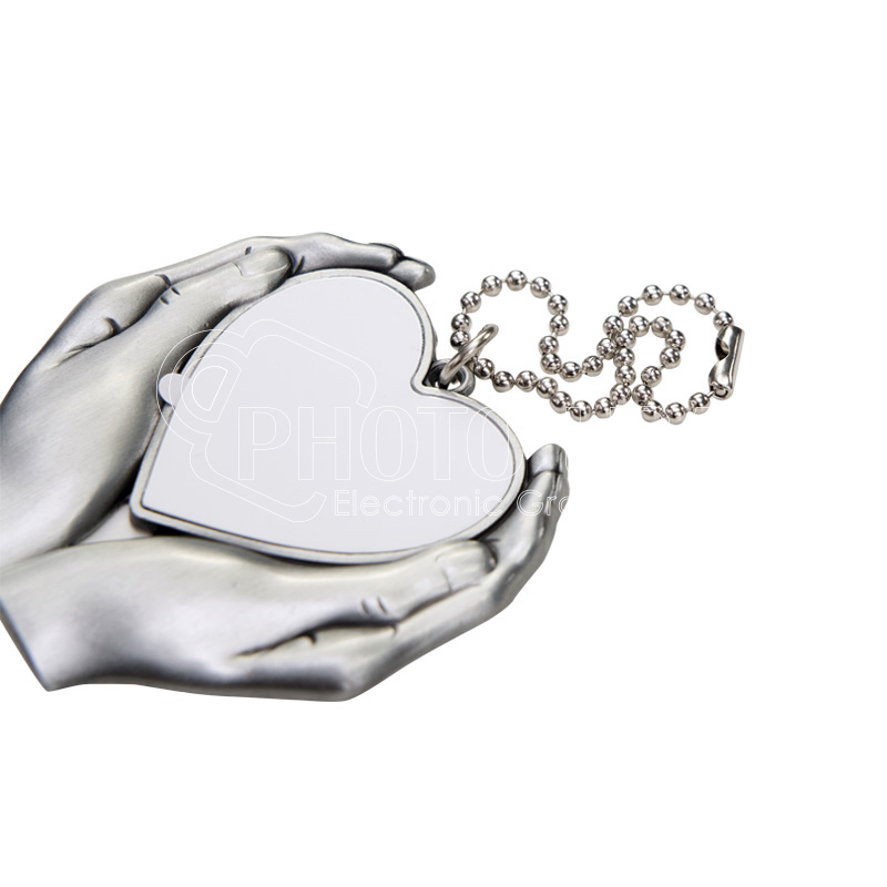 Metal-pendant-800-4.jpg