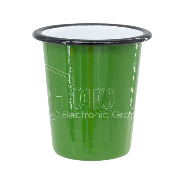 Shaped-Enamel-Green-Cups-Balck-edge.jpg