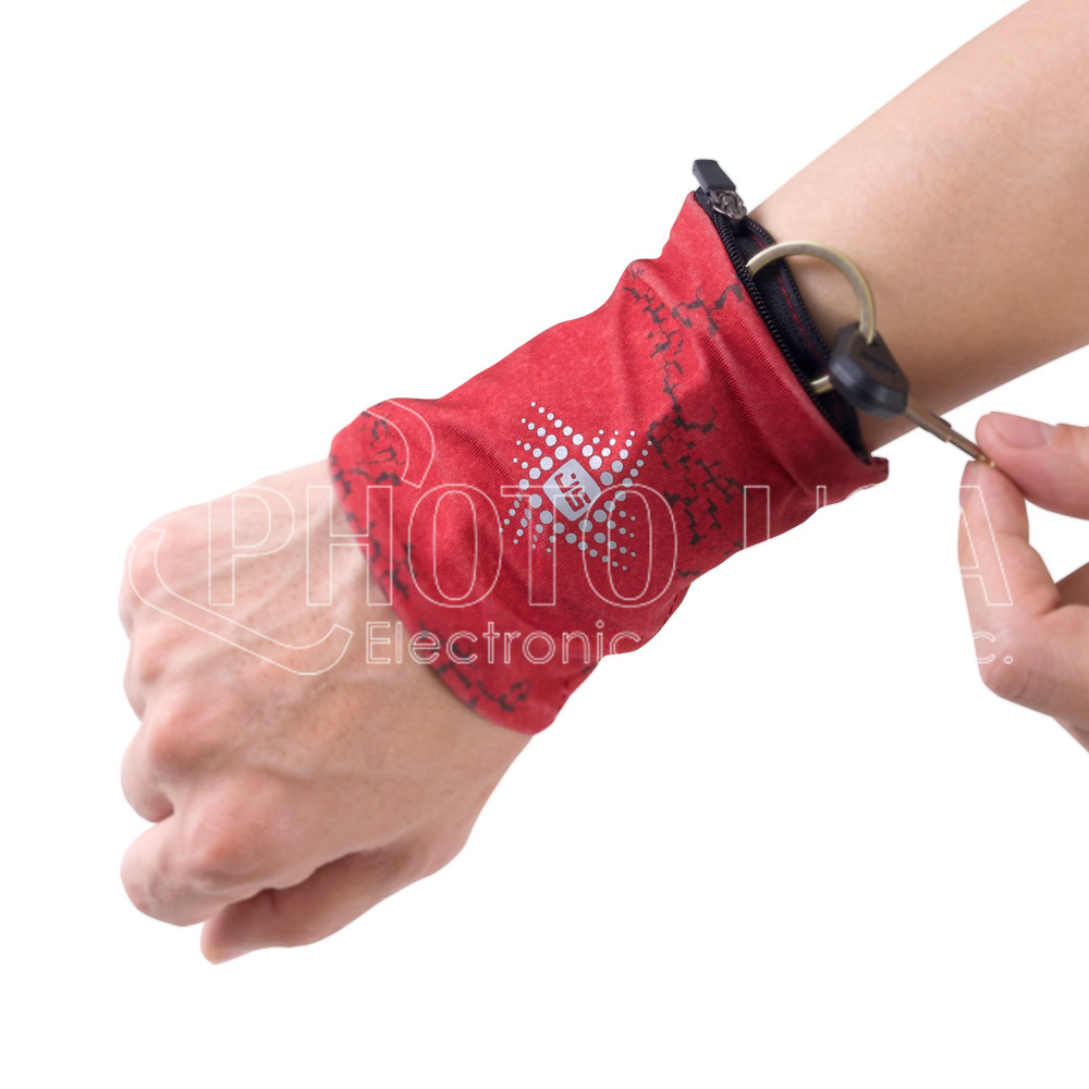 Sports-wrist-bag-1000-4.jpg