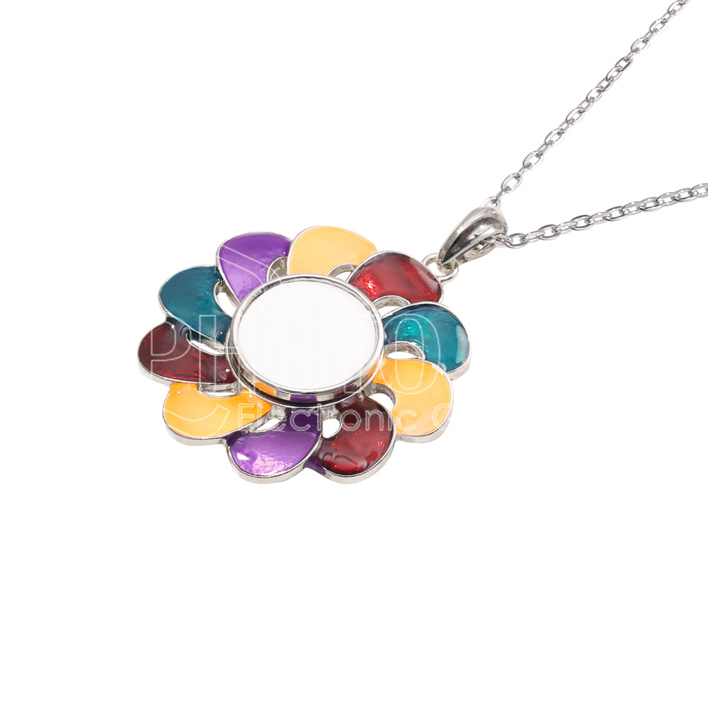 necklace-1000-3.jpg