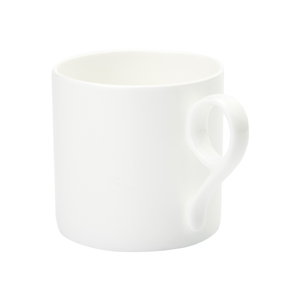 The handle's unique '9' shape brings an artistic flair.